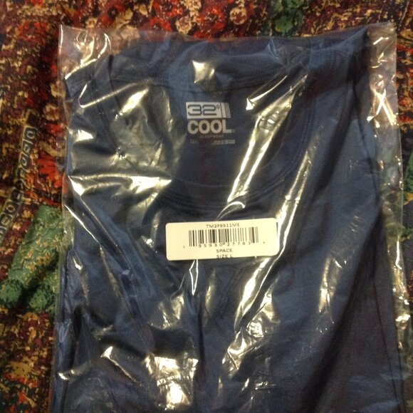 32 Degrees Men's Heat Blue Large Long Sleeve Sleep T-Shirt-Brand New In  Package - Picture 3 of 4